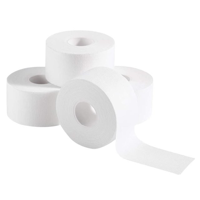 Cohesive gauze bandage